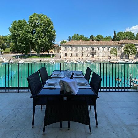 Time To Relax - La Terrazza Sul Lago Peschiera del Garda Exterior foto